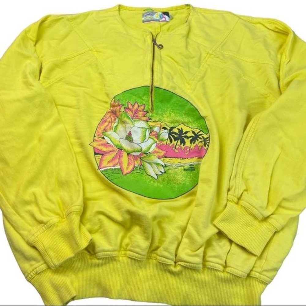 Benger Crewneck Womens Yellow Beach Theme